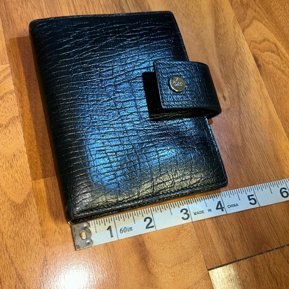 Authentic Gucci ✨Super Rare✨ Leather Agenda